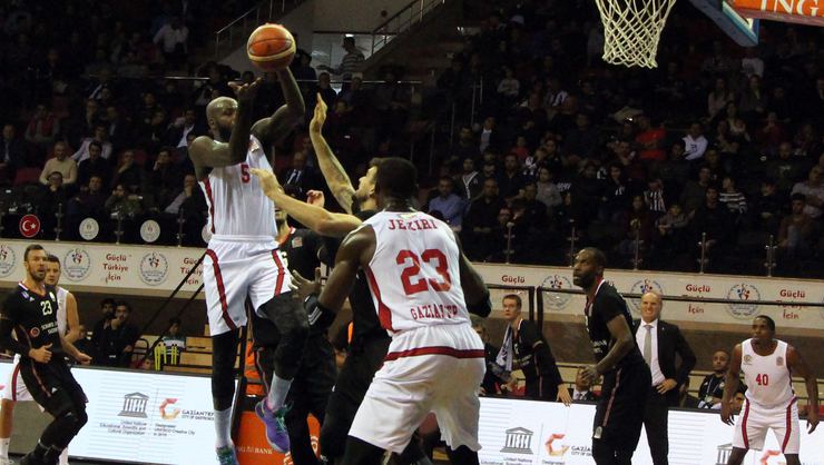 Gaziantep Basketbol evinde kazandı